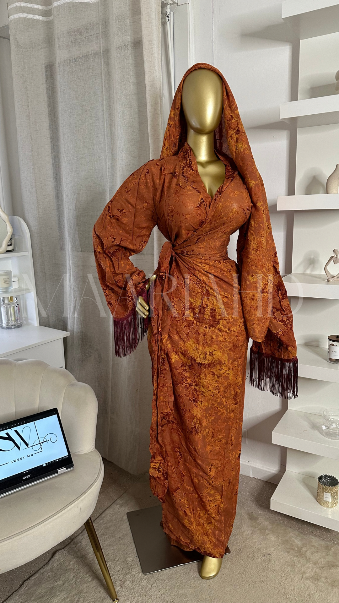 Robe Nyka — foulard inclus